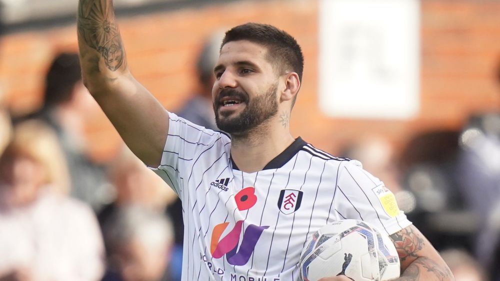  富勒姆，米特洛维奇头槌绝杀伯恩茅斯  