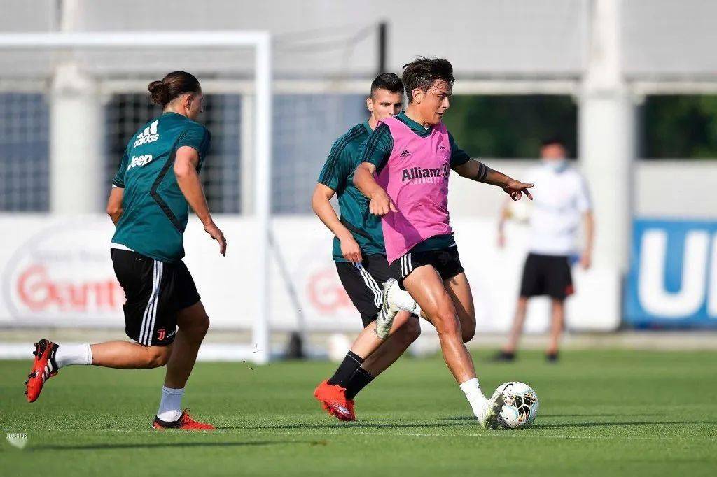  意甲收官轮悬念迭起九队混战